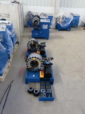 máquina que prensa hidráulica de la manguera del arrugador 51m m de la manguera del móvil de 12v 24v con 10 sistemas del dado
