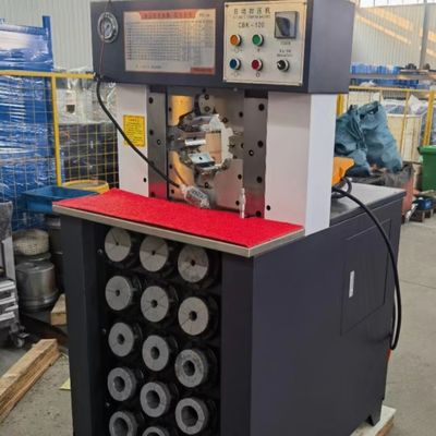 Máquina de encrucijado de manguera de CA compacta y rápida Velocidad de encrucijado 10-15s/tiempo 1000*800*1630 mm