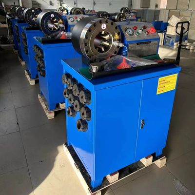 Fuente de energía eléctrica Máquina de encrucijado de manguera de goma 6 - 51 mm Rango de encrucijado Opciones de voltaje