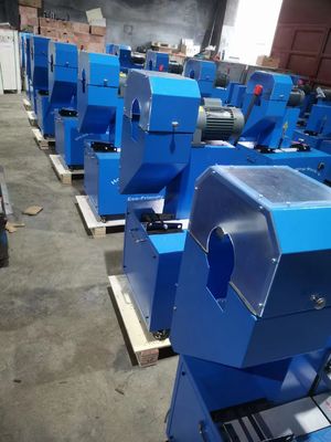 Máquina eléctrica de deslizamiento de manguera de tamaño de 1/4'' 2'' manguera hidráulica con potencia de motor 0,75-1.5kw