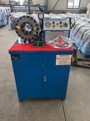 2 pulgadas Máquina eléctrica de acoplamiento de manguera de goma con 600T fuerza de acoplamiento 6-51mm de rango y 10 matas intercambiables