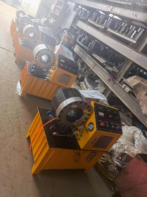 Un buen precio. arrugador de alta presión 380V DX68 de la manguera 31.5Mpa para presionar de la instalación de tuberías en línea