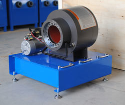 Un buen precio. arrugador de la manguera de 4l 12V 1/4 arrugador hidráulico portátil de la pulgada a de 2 pulgadas en línea
