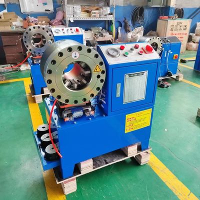 Un buen precio. Máquina de encrucijado de manguera DX68 ± 0.01mm 600T Fuerza de encrucijado 245Kg en línea