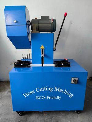 Un buen precio. Máquina de corte de manguera hidráulica eficiente con cuchilla de corte de diámetro φ350 * 2,8 mm en línea