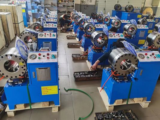 Un buen precio. Varias aplicaciones DX68 Máquina de acoplamiento de manguera Máxima apertura de 114 mm en línea