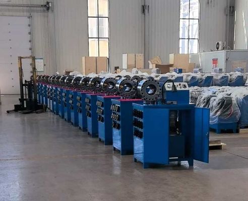 2 pulgadas de altura modelo 10 Dies manguera de caucho máquina de apriete con 600T fuerza de apriete
