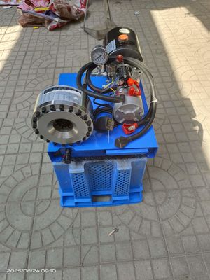 Un buen precio. 12V / 24V 7 Dies 1 pulgada trenzado de manguera Crimper Batería de conducción Máquina de trituración de tubería de manguera hidráulica / máquina de trituración de manguera 6-25mm en línea