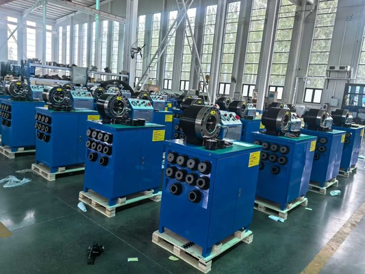 Un buen precio. Máquina de crimpado de mangueras hidráulicas de goma 600T 6-51mm 220V-415V en línea
