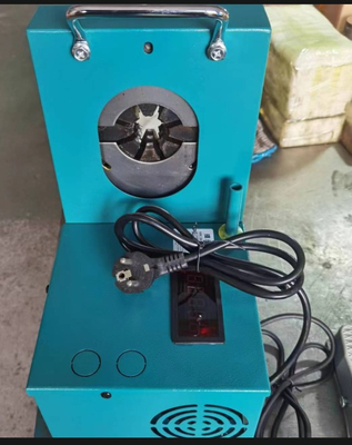 Un buen precio. 1500W 5/8 pulgadas máquina de corte de manguera AC 220V en línea