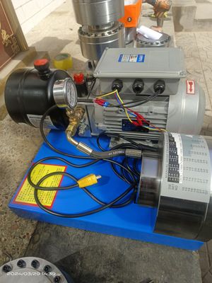 Máquina de crimpado de mangueras hidráulicas de 2.2 KW 220V con rango de crimpado de 1/4 pulgada a 1 pulgada para mangueras de 6-25 mm y 7 matrices