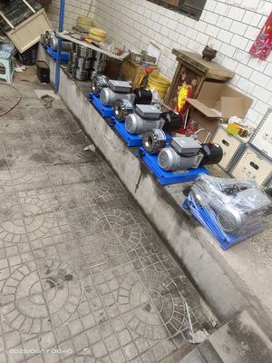 Máquina de crimpado de mangueras electrohidráulica para mangueras de pequeño diámetro 6-25 mm con diseño compacto