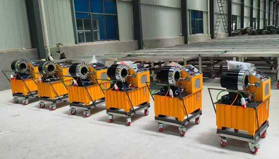 Engarzadora de mangueras hidráulicas DX68 con rango de engarzado de 6-51 mm, capacidad de 2 pulgadas y 10 matrices para un prensado eficiente de mangueras