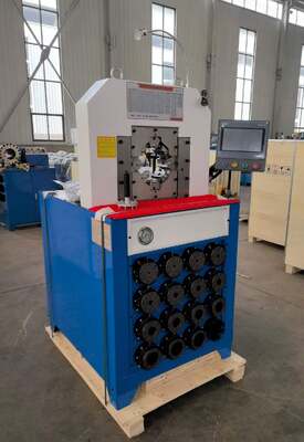 Un buen precio. Máquina prensadora de manguera hidráulica modelo 220v/380v de espesor estupendo de 3 pulgadas Sistema de control PLC Fuerza de prensado de mayor capacidad 2800KN y rango de prensado de 6-76 mm 15 troqueles para aplicaciones hidráulicas en línea